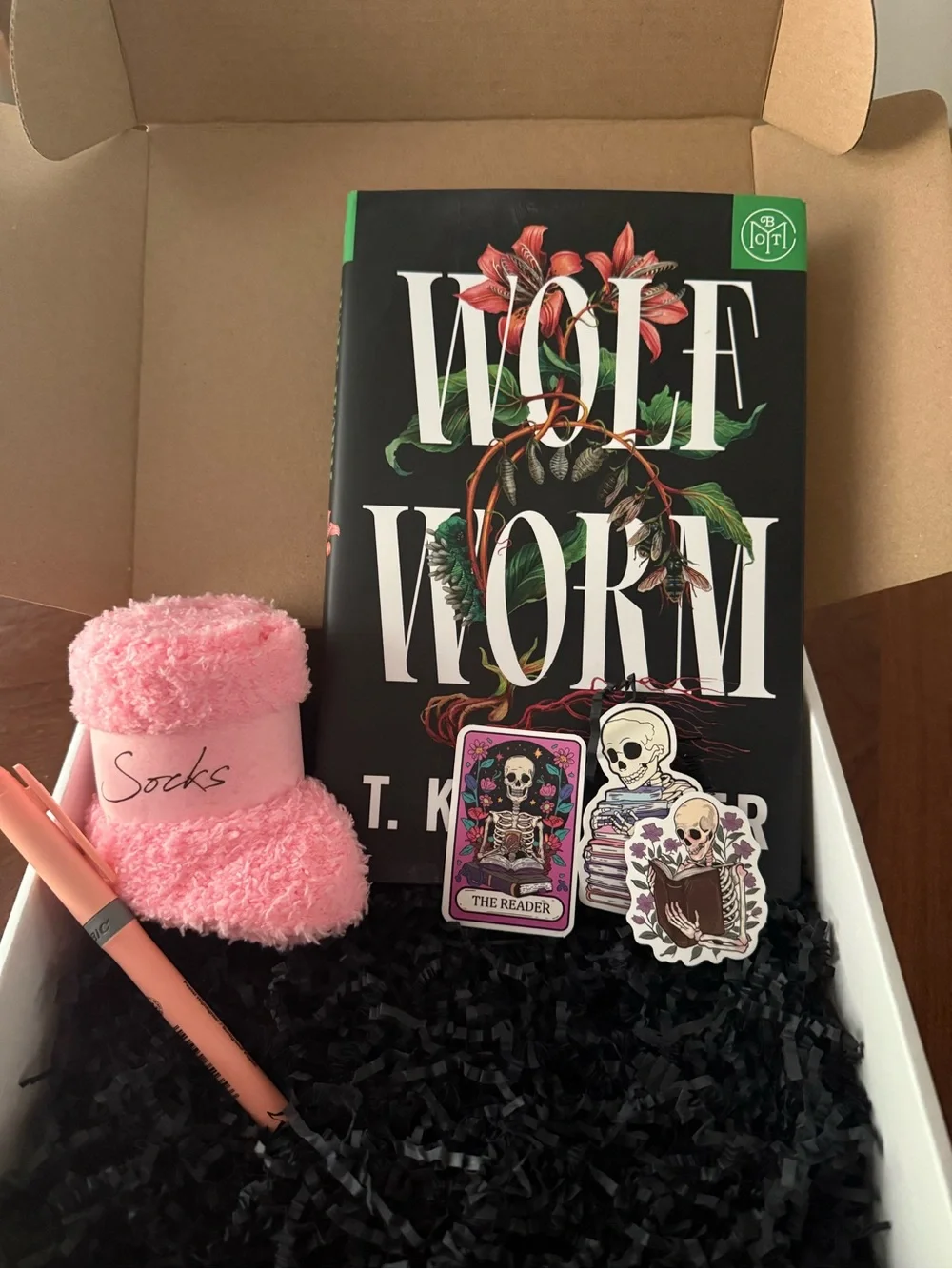 MEDIUM Blind Book Mystery Box : Blind Date With a Book